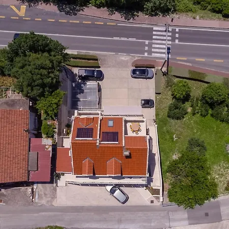 Lägenhet Generous Seaview For 6 Franito #1 Mlini