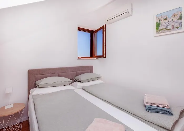 Generous Seaview For 6 Franito #1 Apartamento Mlini