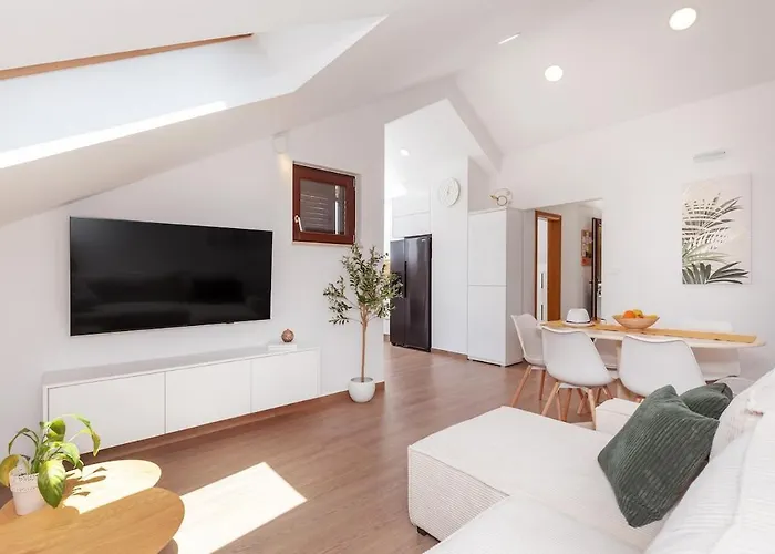 Apartamento Generous Seaview For 6 Franito #1 Mlini