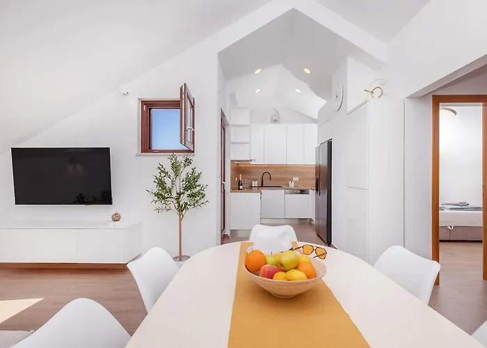 Apartamento Generous Seaview For 6 Franito #1 *
