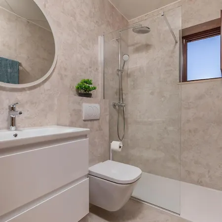 Generous Seaview For 6 Franito #1 Appartement