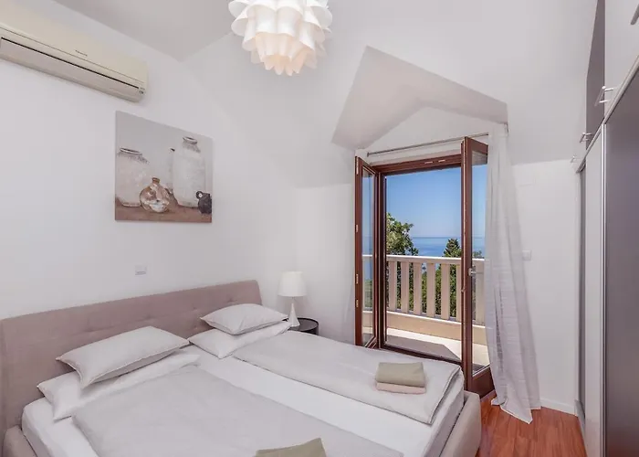 Appartement Generous Seaview For 6 Franito #1